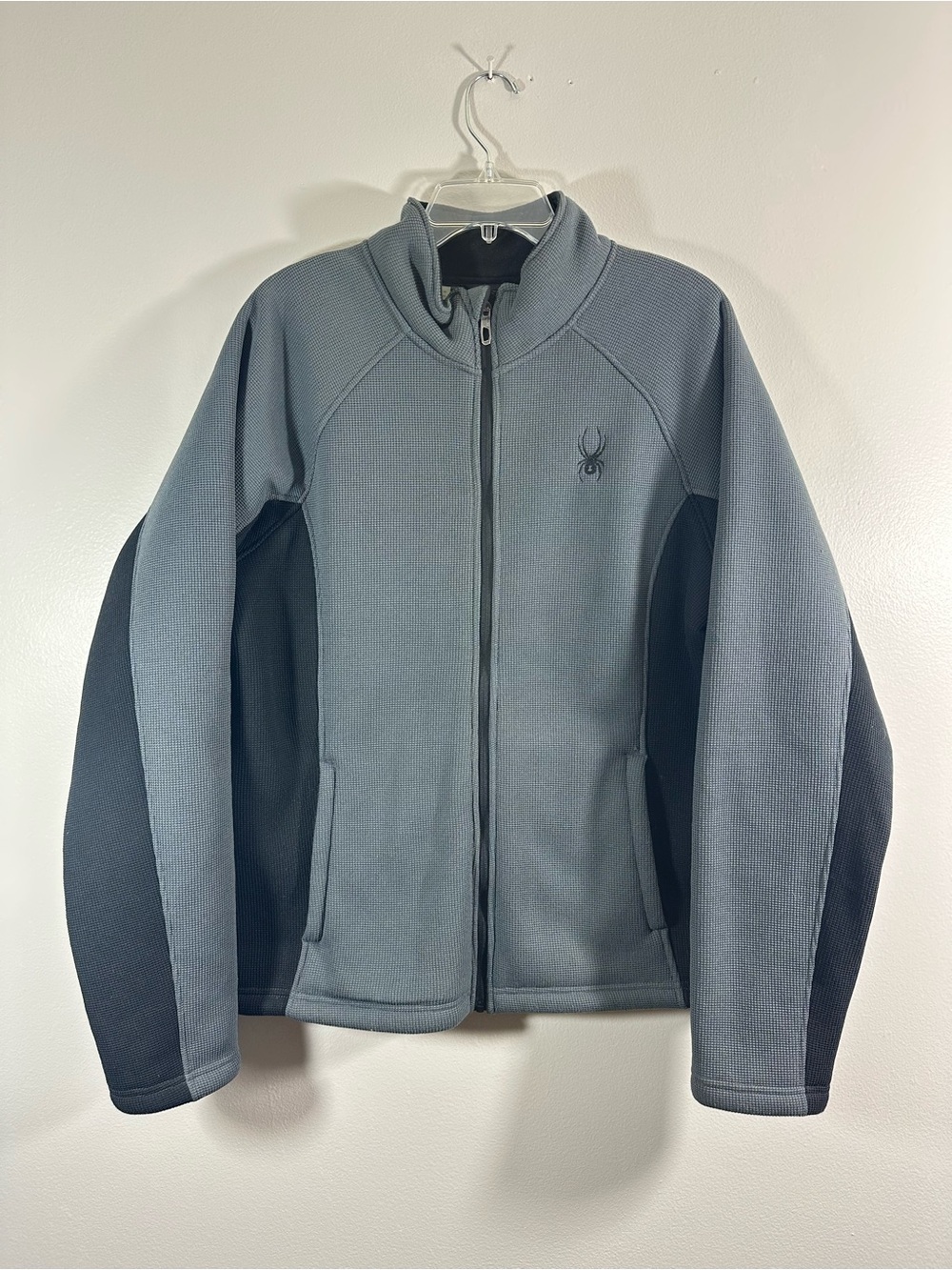 Spider Men’s Gray/Black Full Zip Jacket  Size L Waffle Knit Fleece interior
